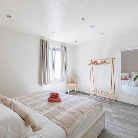 Апартаменты Family Getaway Steps From Sea & Centre Бланкенберге
